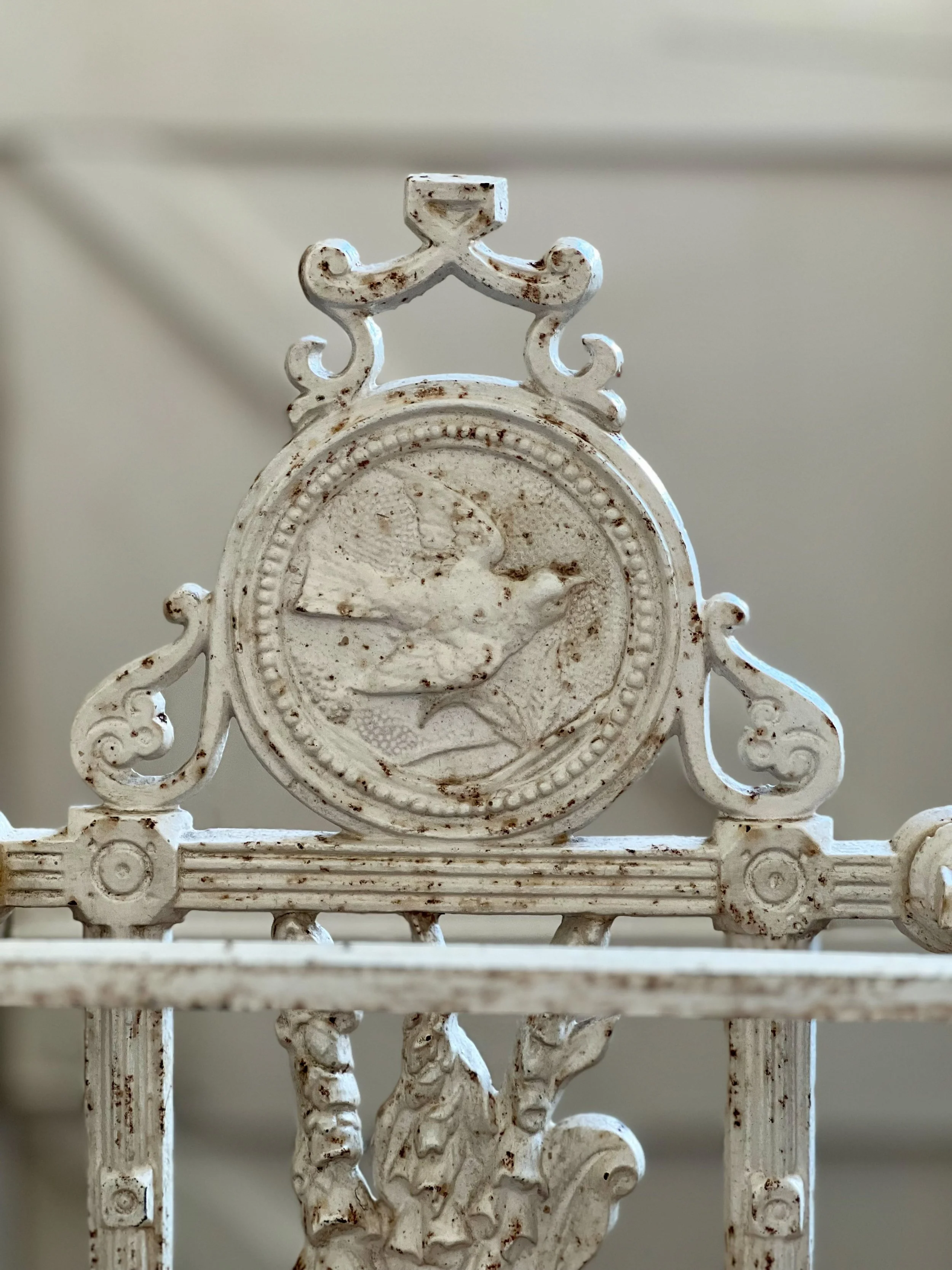 cast-iron-umbrella-stick-stand-antique-2.jpg