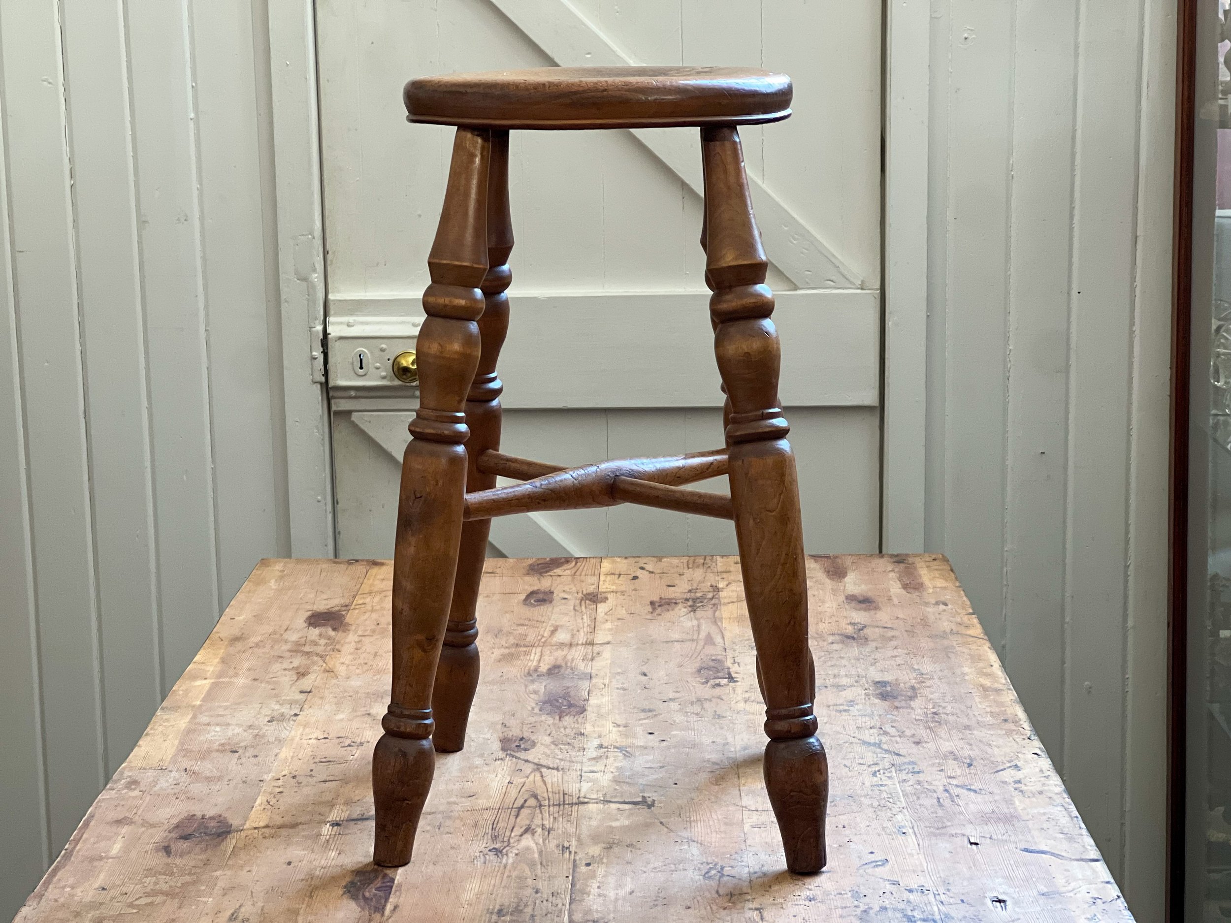 english-elm-stool-country-house-13.jpg