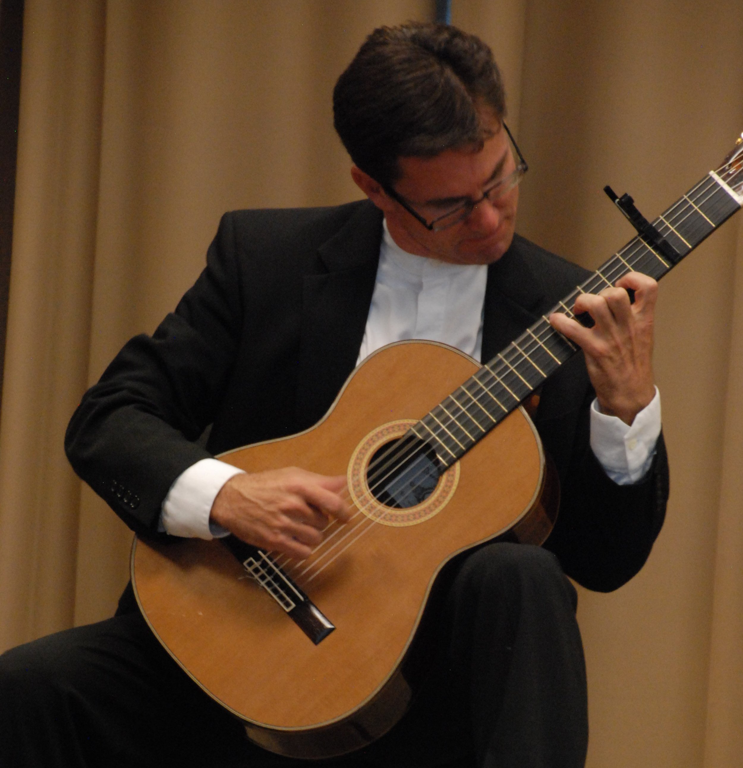 Peter Fletcher in Concert