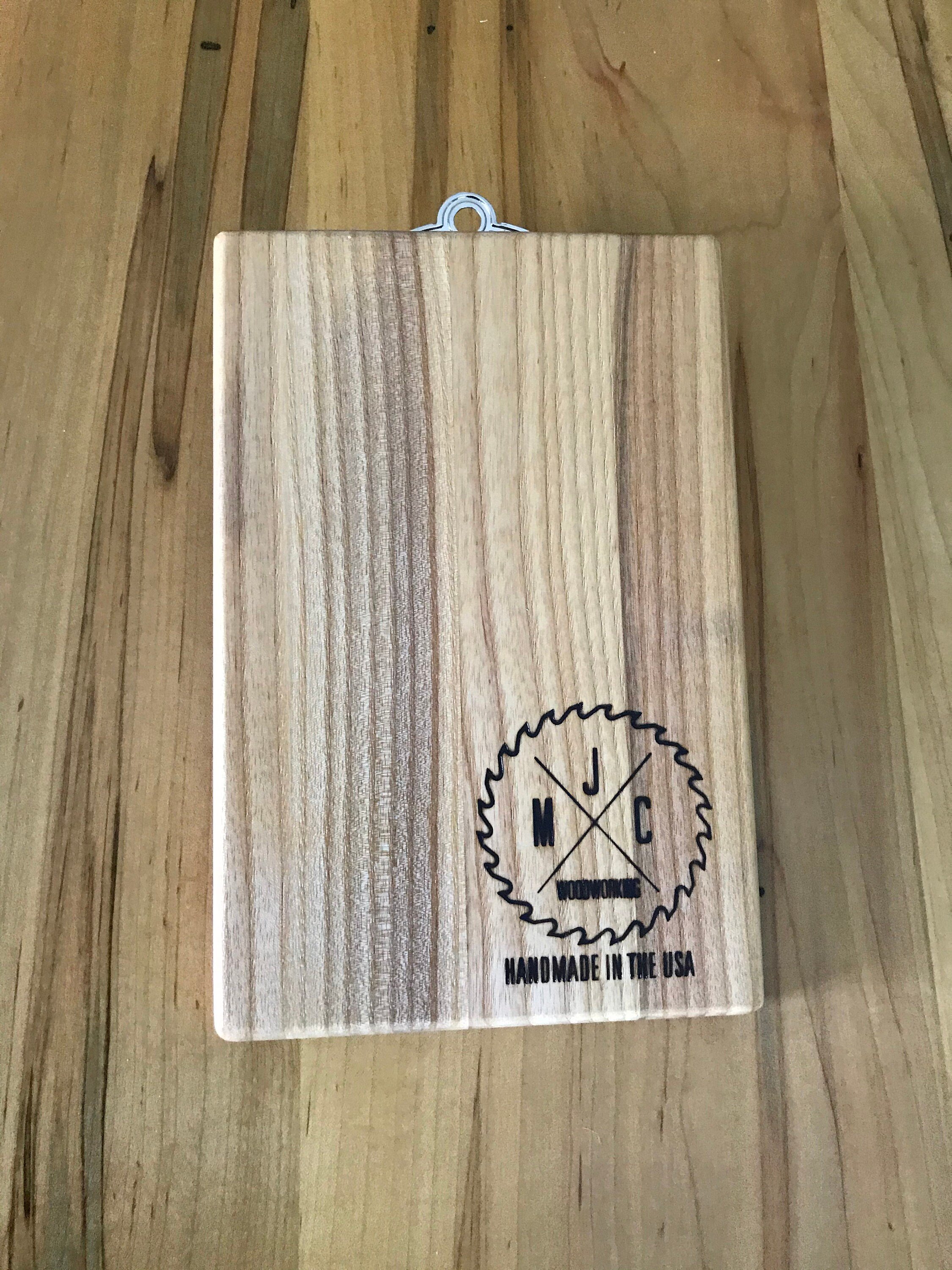 https://i.etsystatic.com/13253302/r/il/7170d9/2342918502/il_fullxfull.2342918502_jwoa.jpg