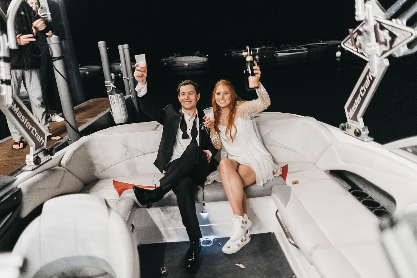 Have you ever thought about exiting your wedding by boat? Do it!! ⁠