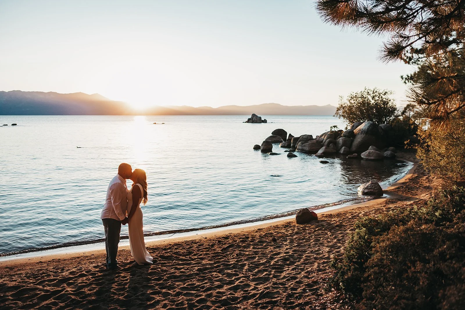 vildphotography-tahoe-engagement-G&L-99_websize.jpg