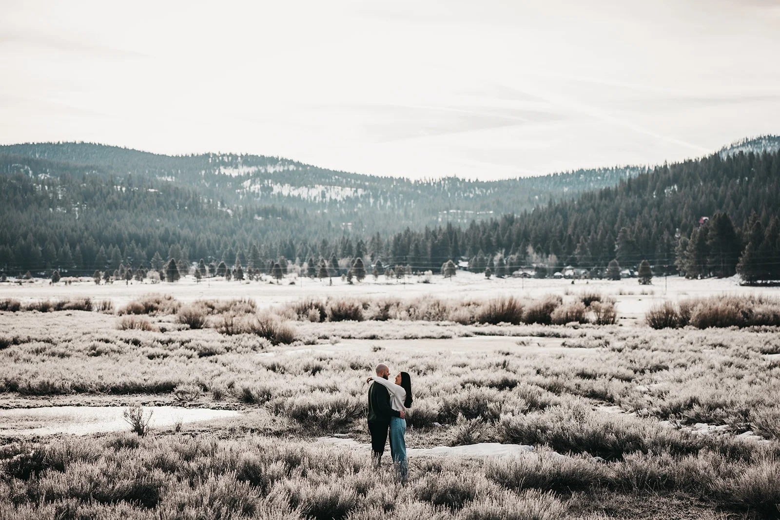 Lauren &amp; Dallen's Winter Engagement Session in North Lake Tahoe