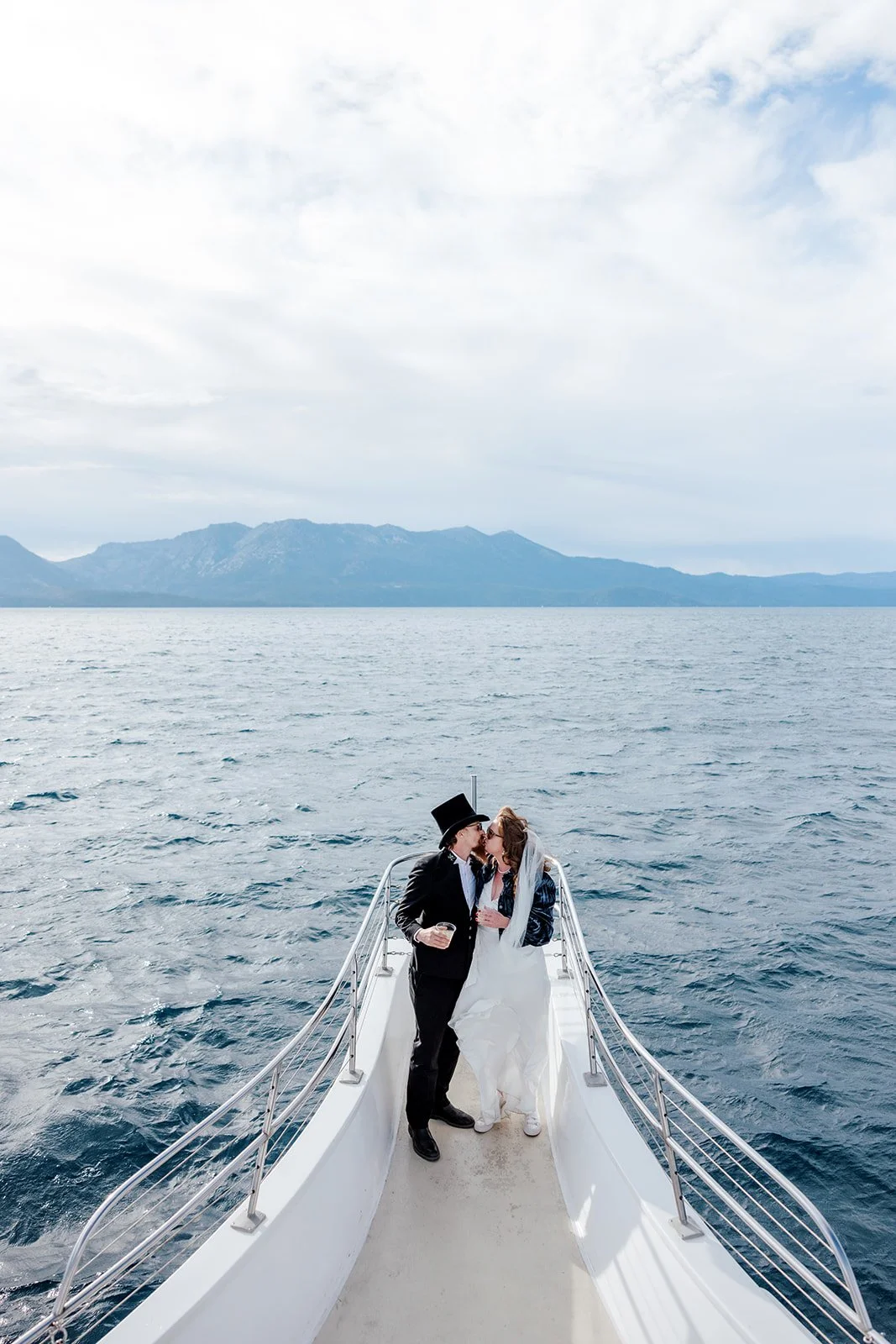 vild-vildphotography-tahoe-wedding-J&T-394_websize.jpg