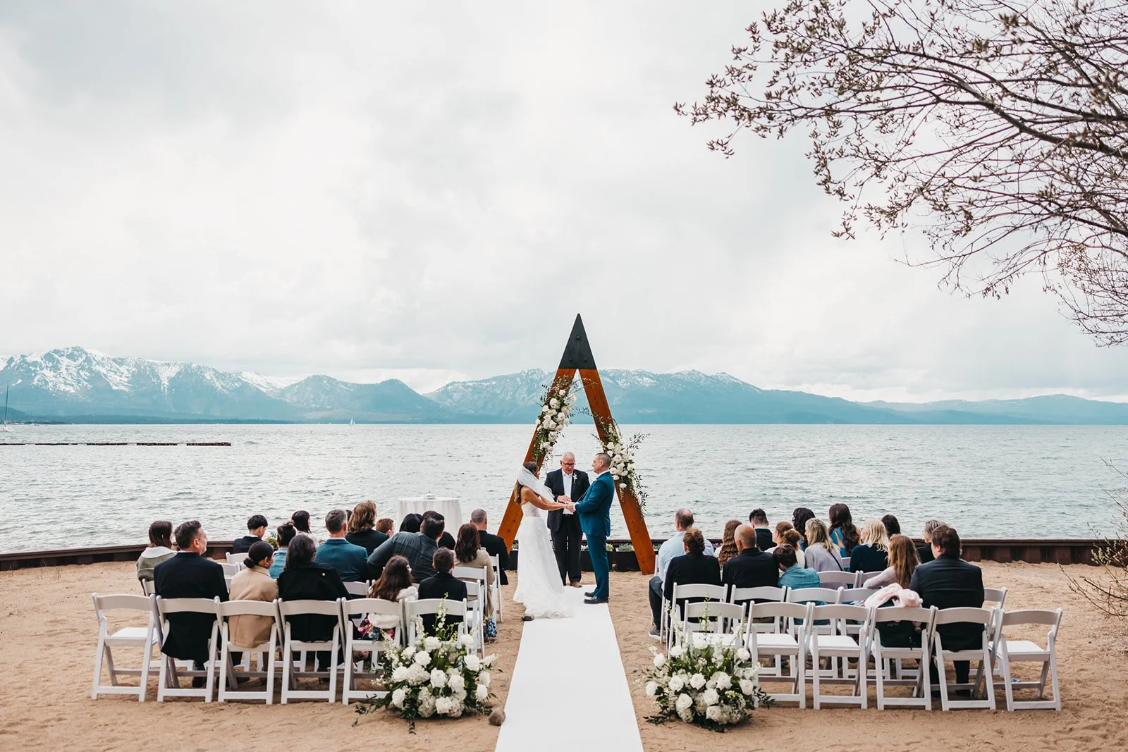 Intimate Lakeside Wedding at The Arch at Lakeside Beach: Trish &amp; Eric’s Celebration with Their Yorkie