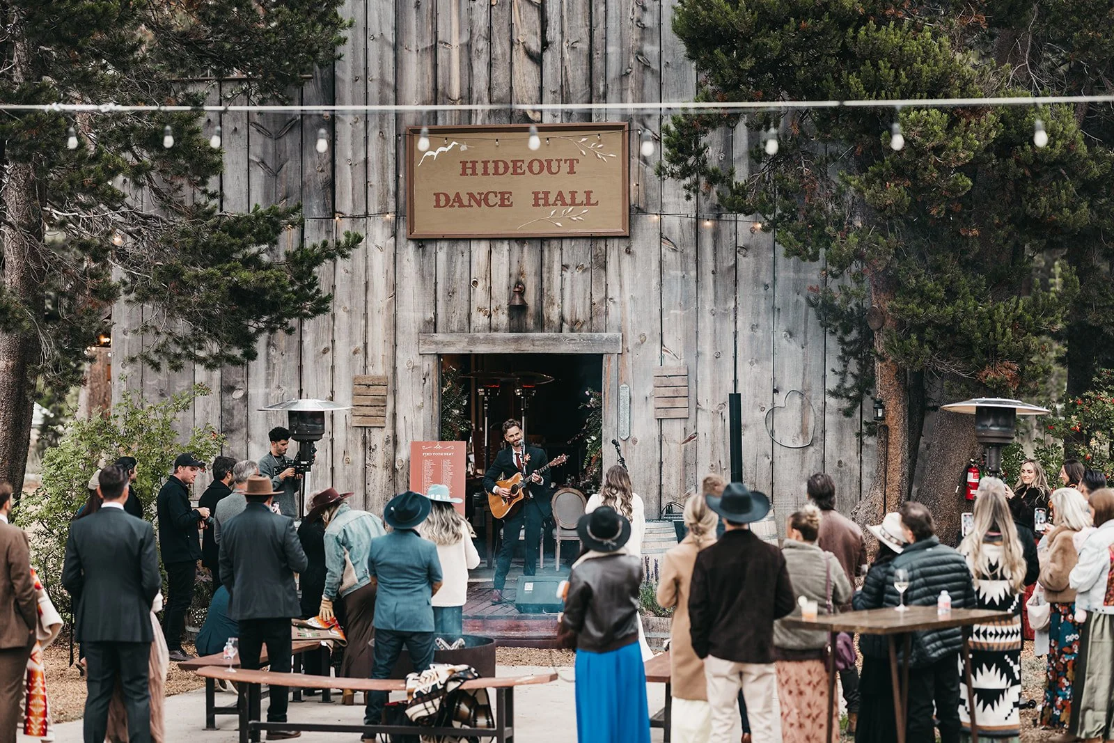 Rustic Lake Tahoe Wedding Ideas for Couples Who Love Nature and Elevated Design