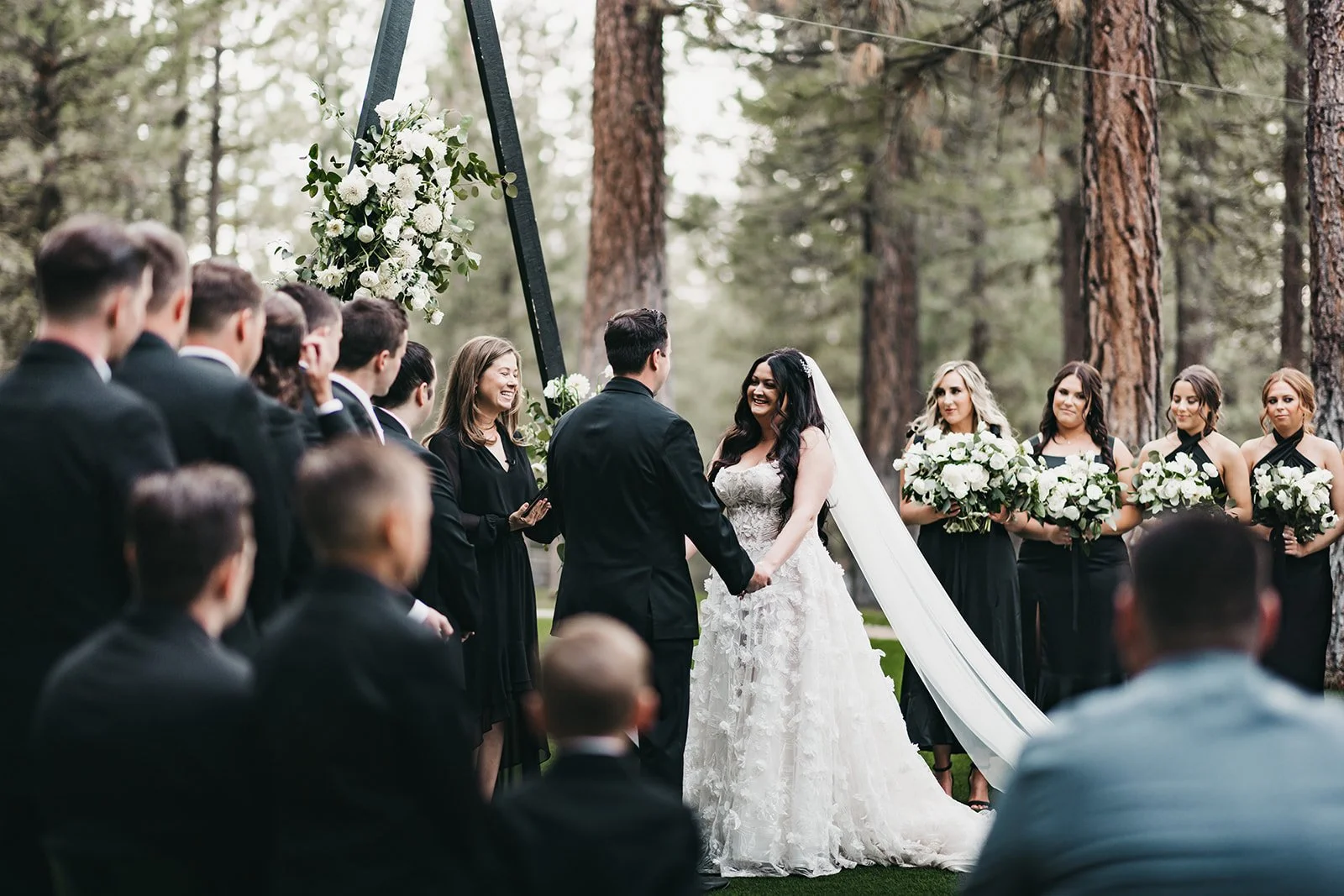 Black Tie Wedding in Lake Tahoe: Elegant Mountain Wedding Ideas for a Refined Celebration