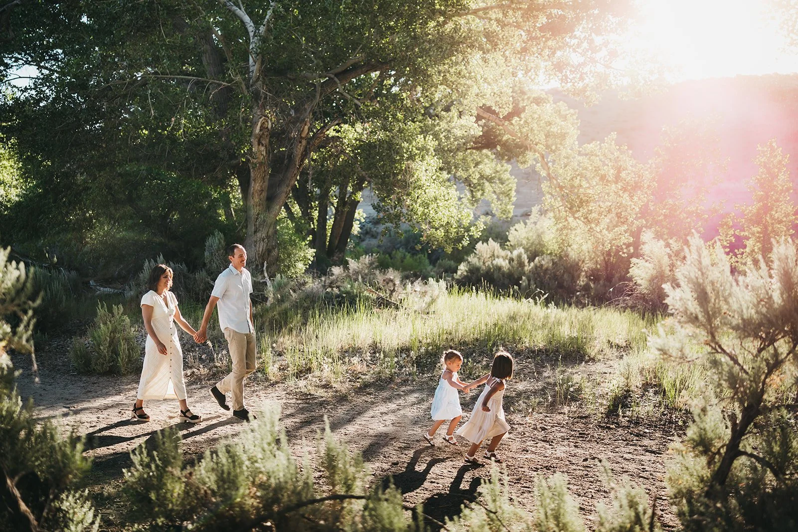 Taylor &amp; Chris' Carson River Park Family Mini Session in Northern Nevada