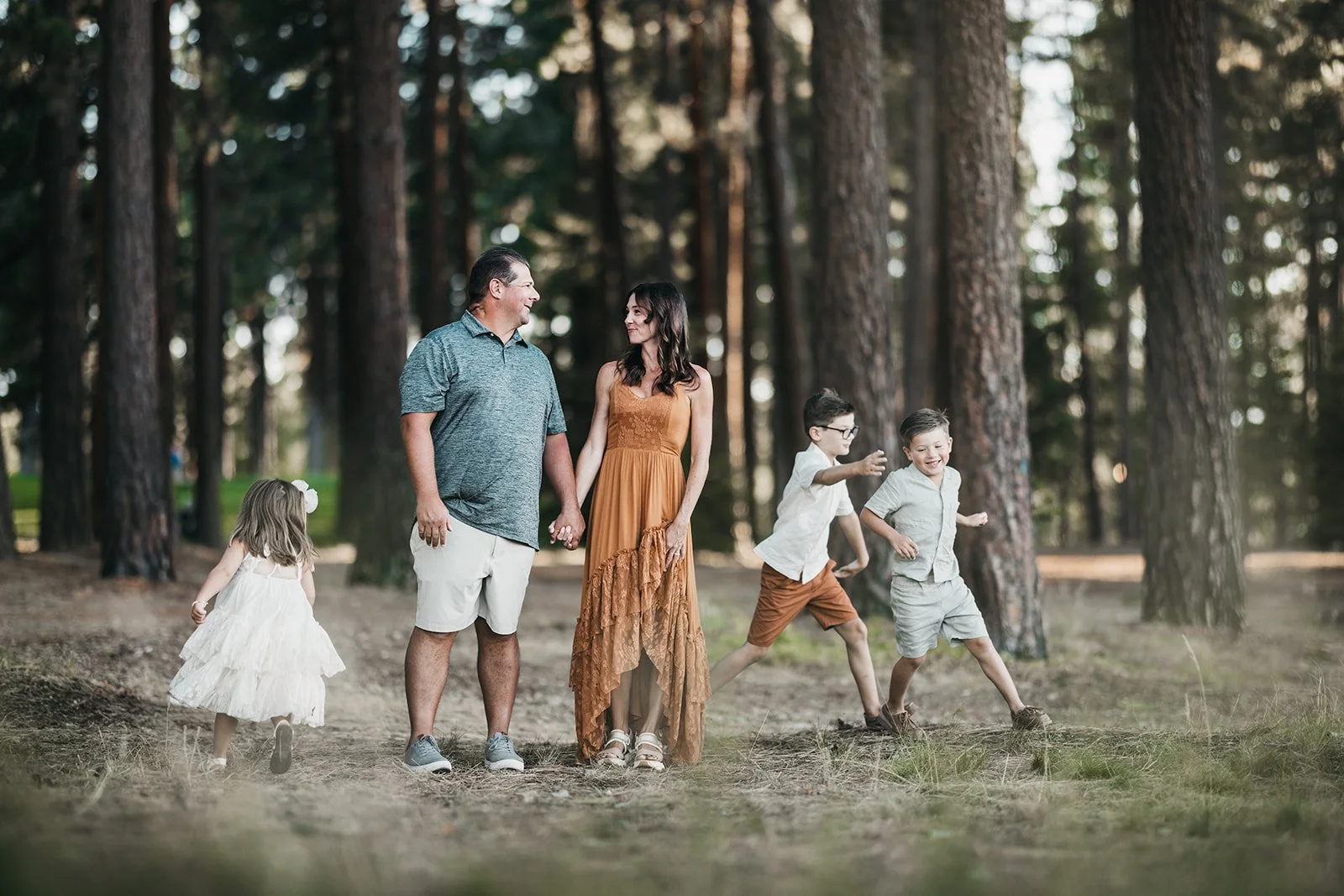 A Lake Tahoe Family Session in the Pines and on the Shore