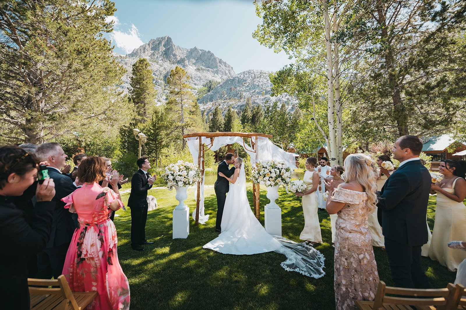A Double Eagle Resort Wedding in June Lake: Heidi &amp; Ben's Eastern Sierra Celebration