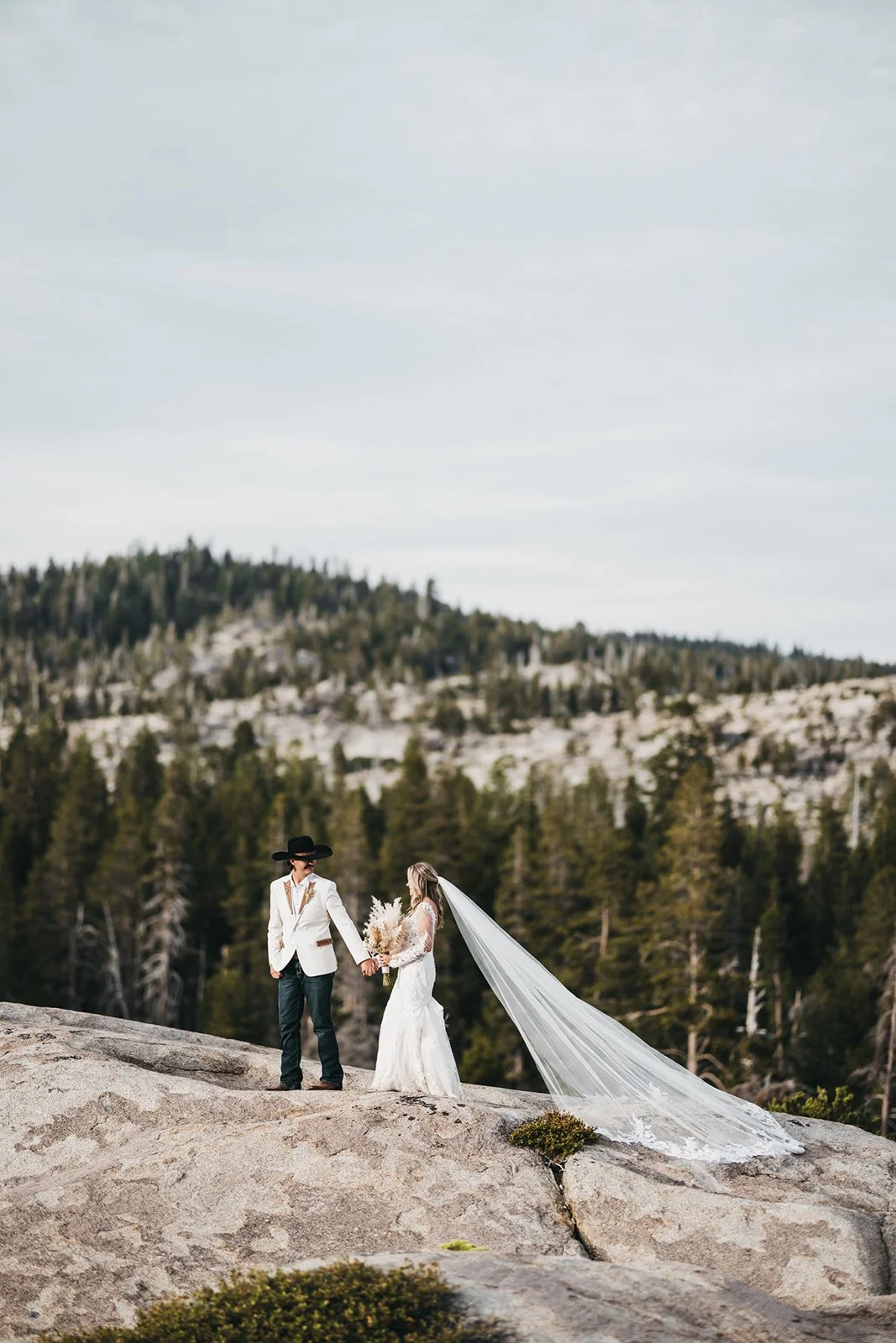 vildphotography-tahoe-wedding-B&C-98.jpg