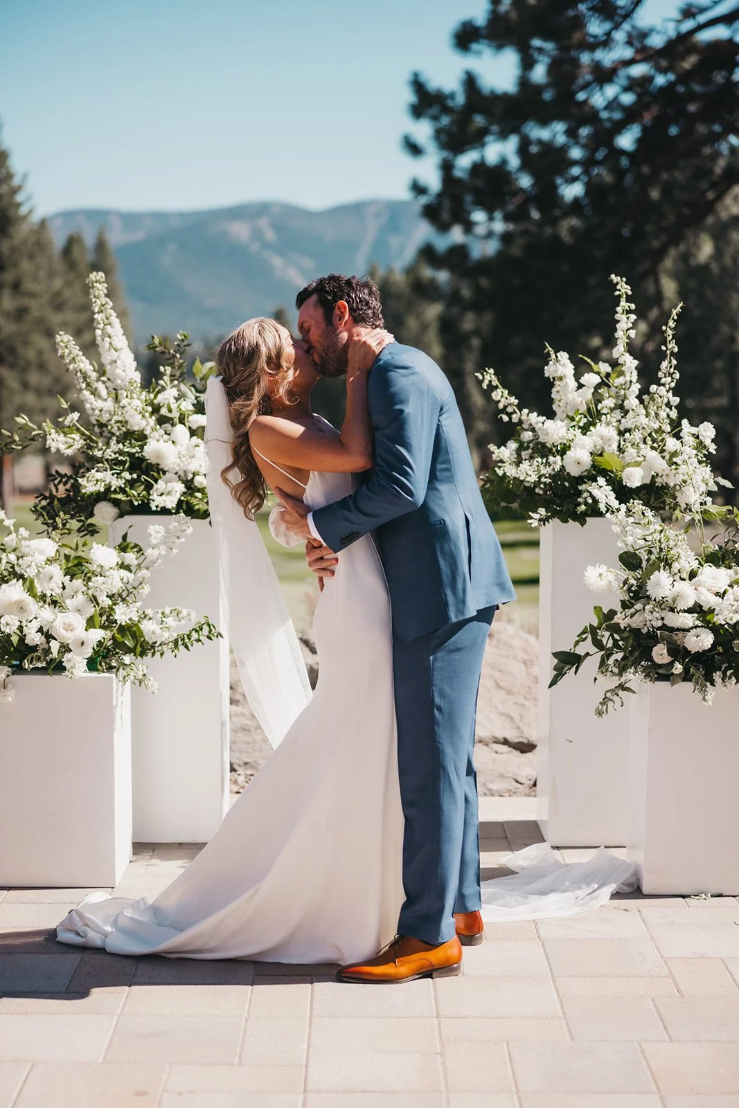 vildphotography-tahoe-wedding-M&B-35.jpg