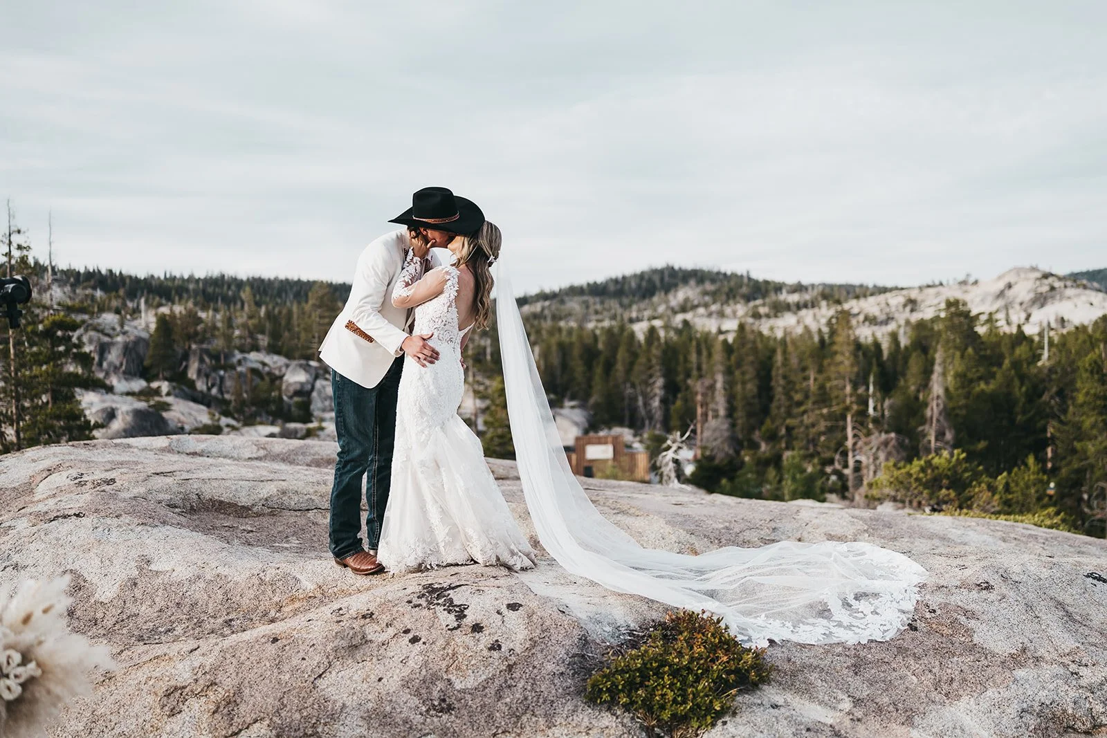 vildphotography-tahoe-wedding-B&C-784.jpg