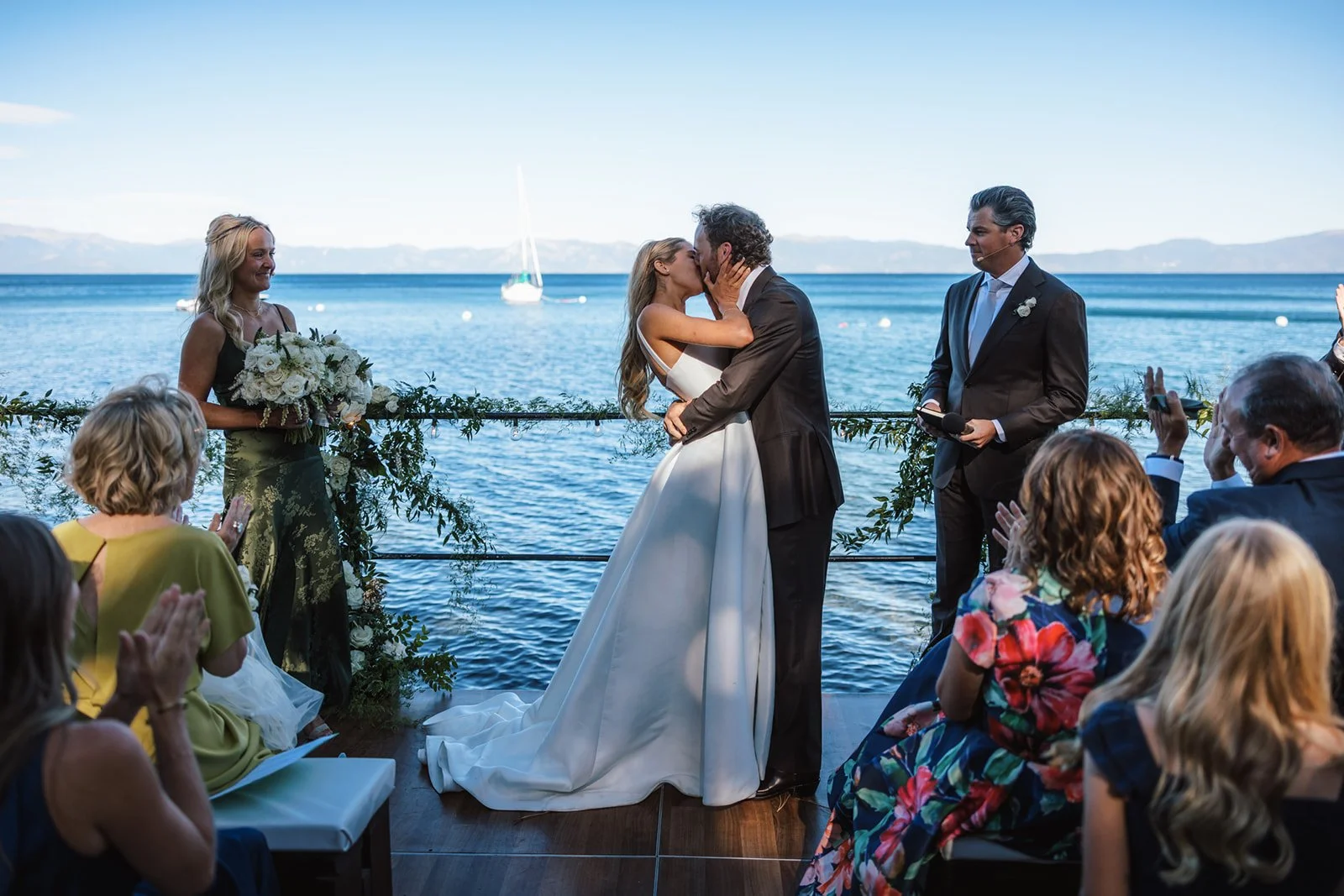 Kate &amp; Campbell's Timeless Cabin Wedding: A Private Estate Celebration in Homewood, Lake Tahoe