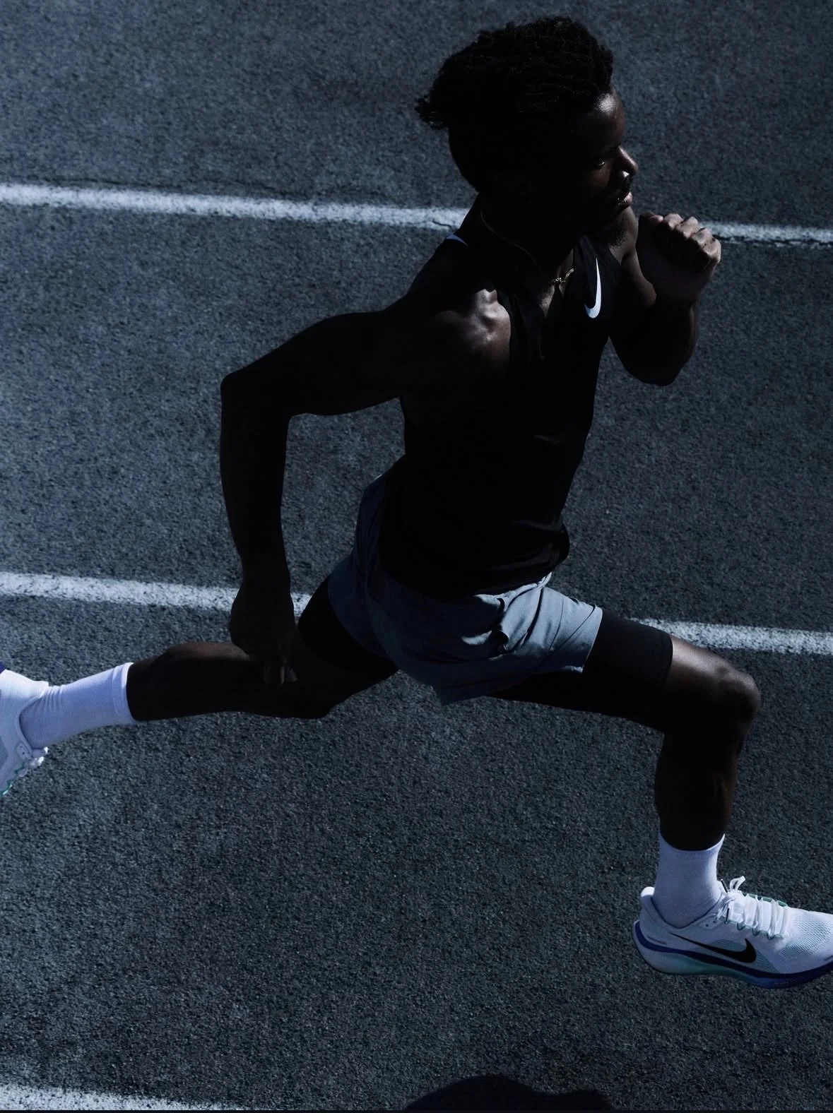 @nike @nikerunning Campaign photographed by @myrthegiesbers

Photography: Myrthe Giesbers @myrthegiesbers
Digitech: @ejistudios
Photo assists: @austincalvello austin_perrotta @jakemendel
Styling: Carolina Orrico @carolinaorrico
HMU: Sam Fryling @sams