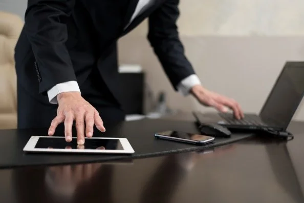 Structuring Business Transactions to Avoid Securities Violations