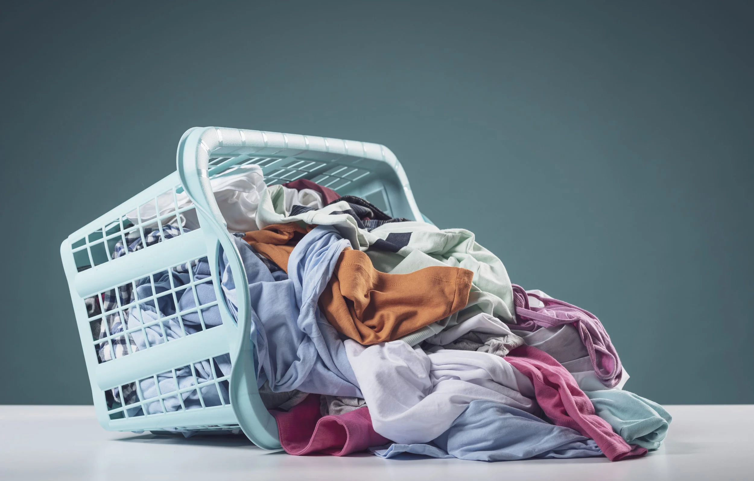 Why Laundry Volume Increases in Summer and How to Manage It Efficiently