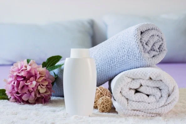 How to Keep Towels, Bedding, and Everyday Items Fresh Between Deep Cleans
