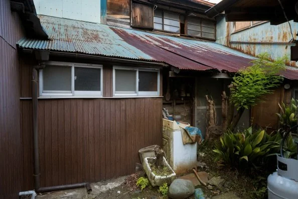 Why Older Homes Are More Likely to Need Sewer Replacement
