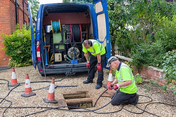 Why Faster Emergency Response Demands Local Plumbing Services