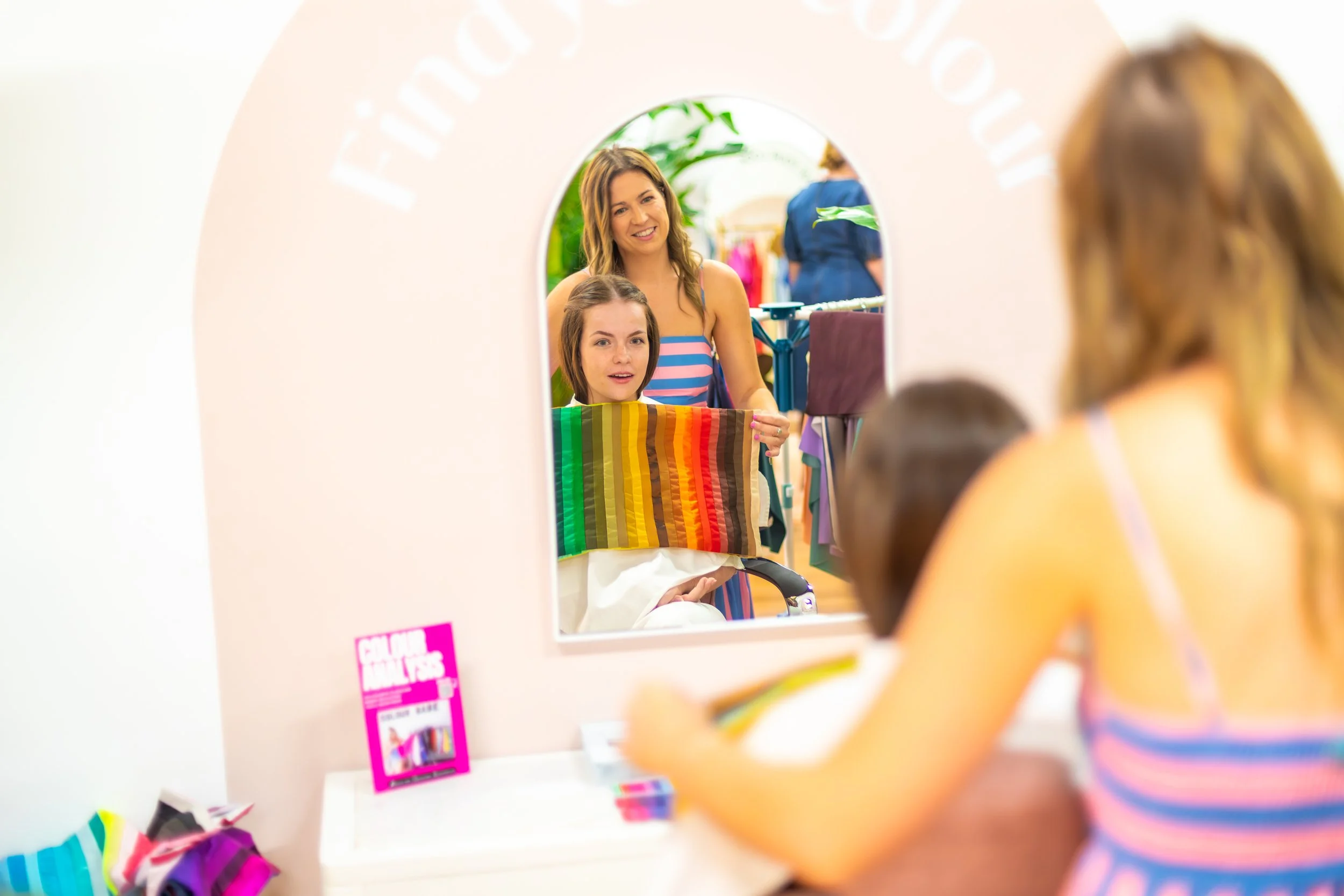 Indro Lounge Colour Analysis-88.jpg