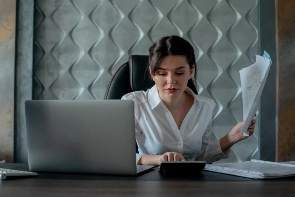 When Accounting and Development Disagree on Financial Reporting