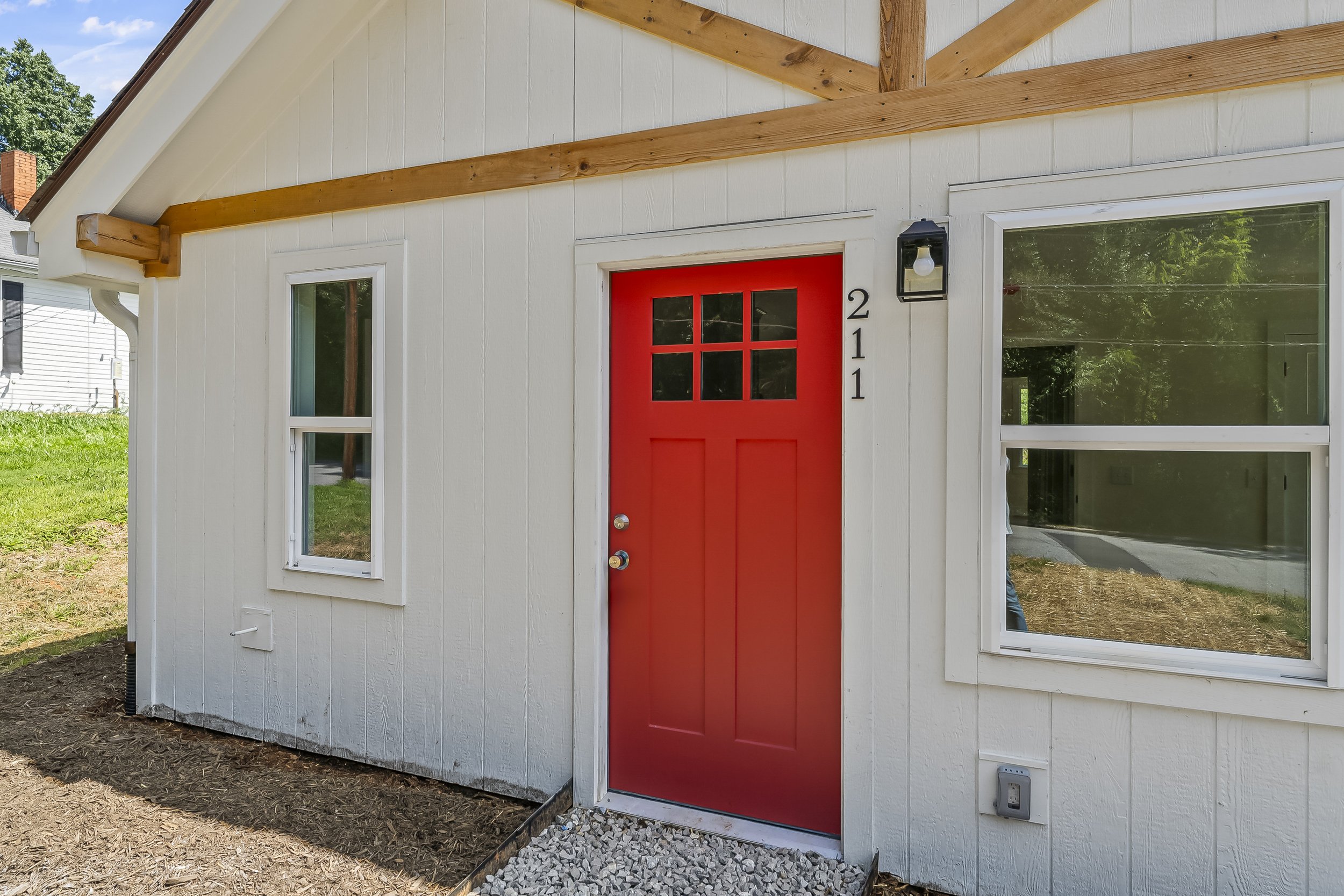 04-211 Hogan-108.jpg