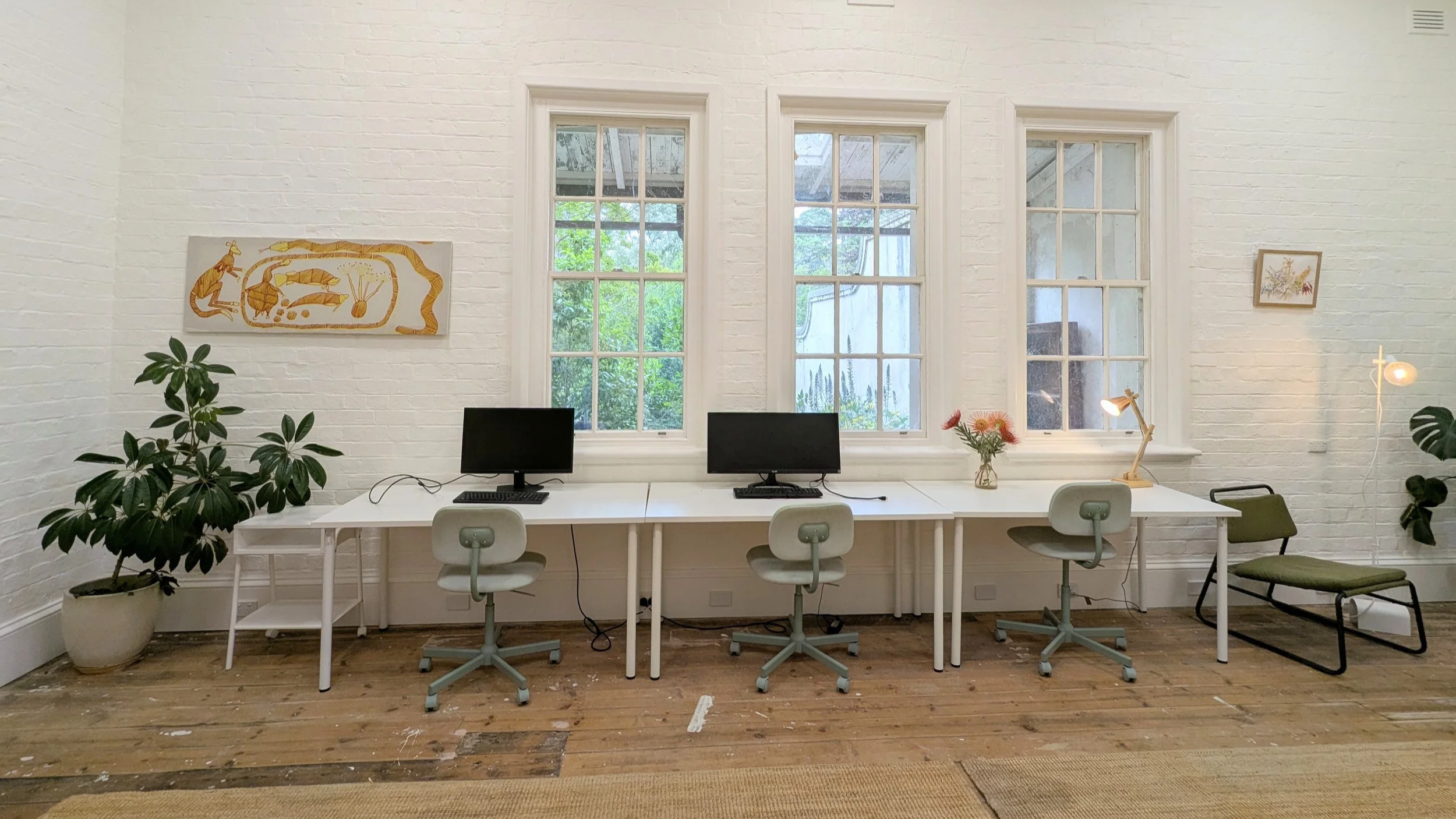 picture of monitors on desk in  coworking space in beechworth