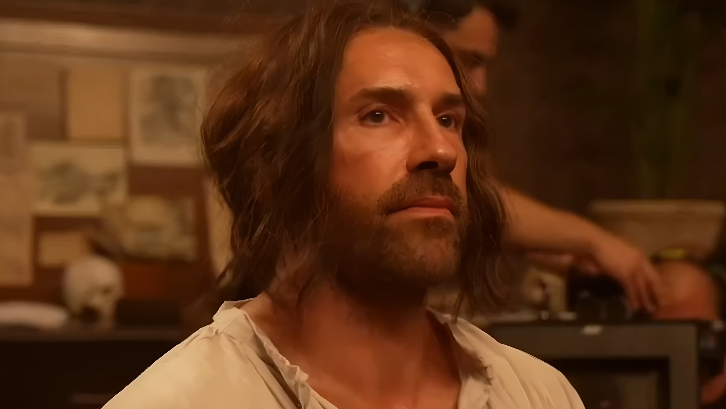 MV5BMzNjZmJjNjEtMDFjNC00N2IxLTkzMGMtNjAxNjkyZmMxZDA3XkEyXkFqcGc@._V1_ - Copy.jpg