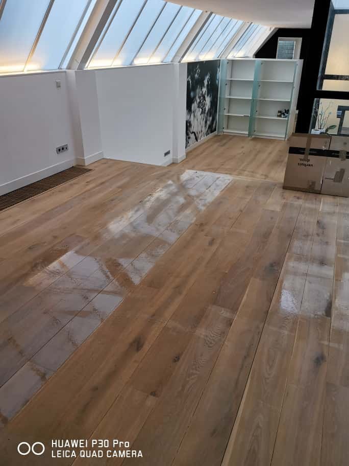 PHOTO-2025-11-06-19-57-31 3.jpg