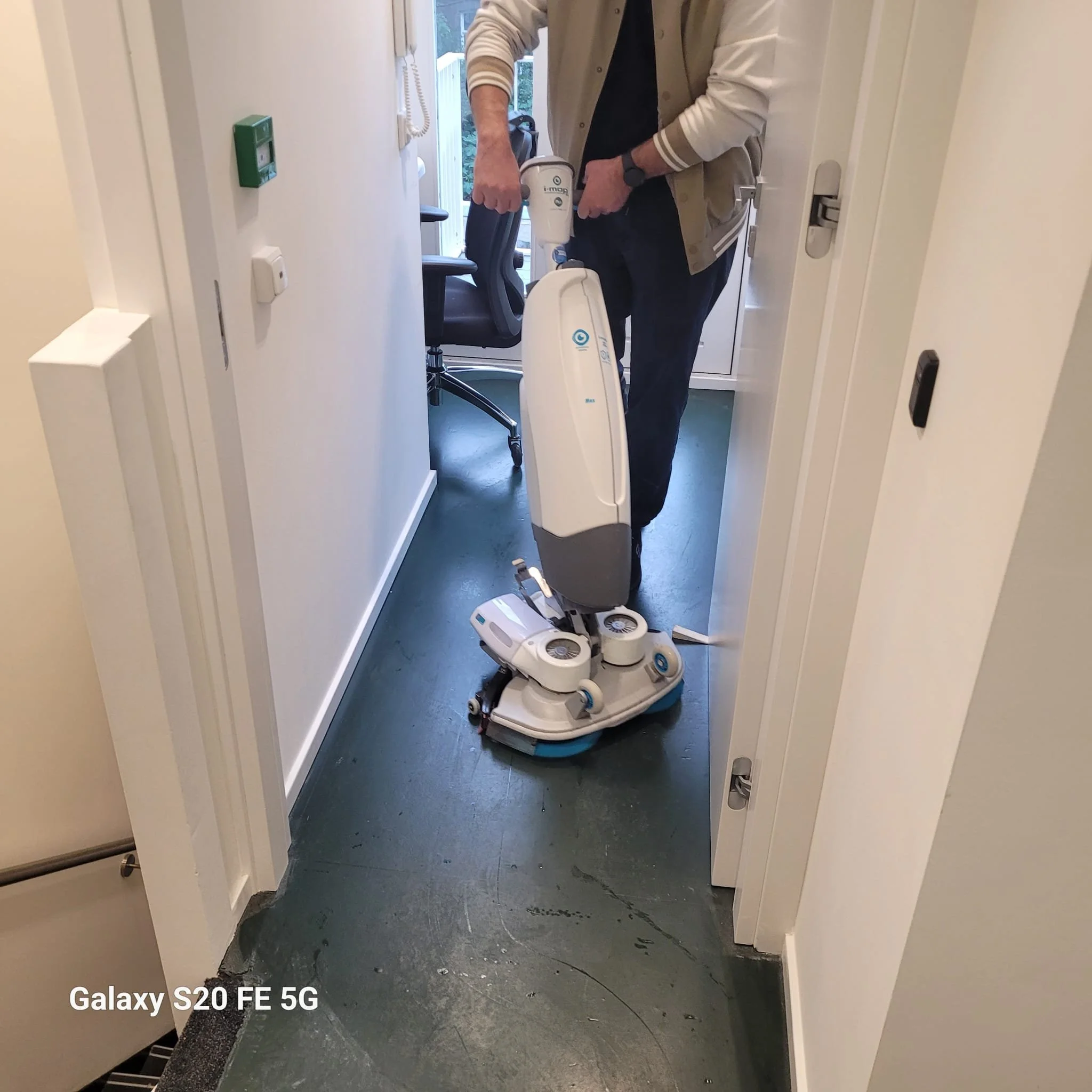 PHOTO-2025-11-06-20-08-13 4.jpg