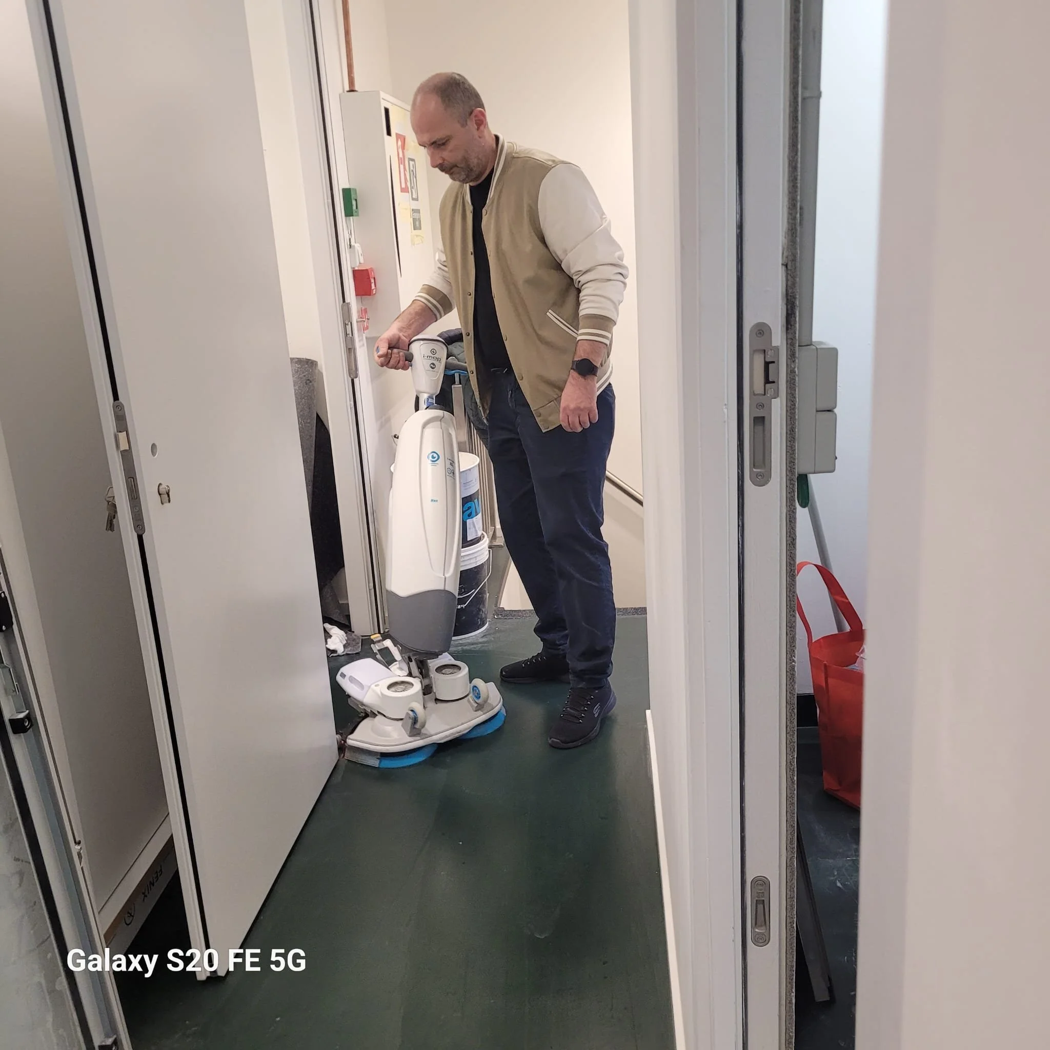 PHOTO-2025-11-06-20-08-15 4.jpg