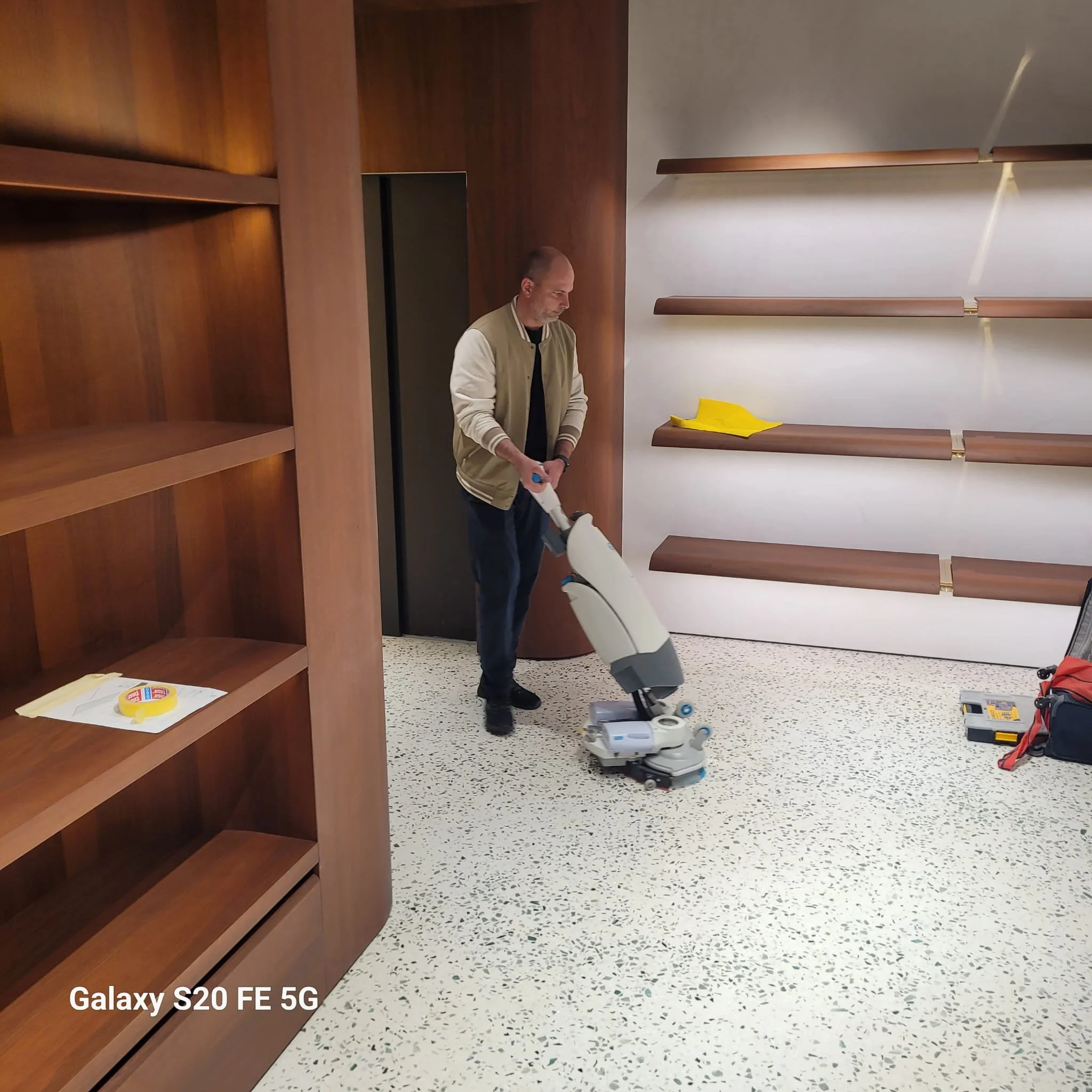 PHOTO-2025-11-06-20-08-16 2.jpg