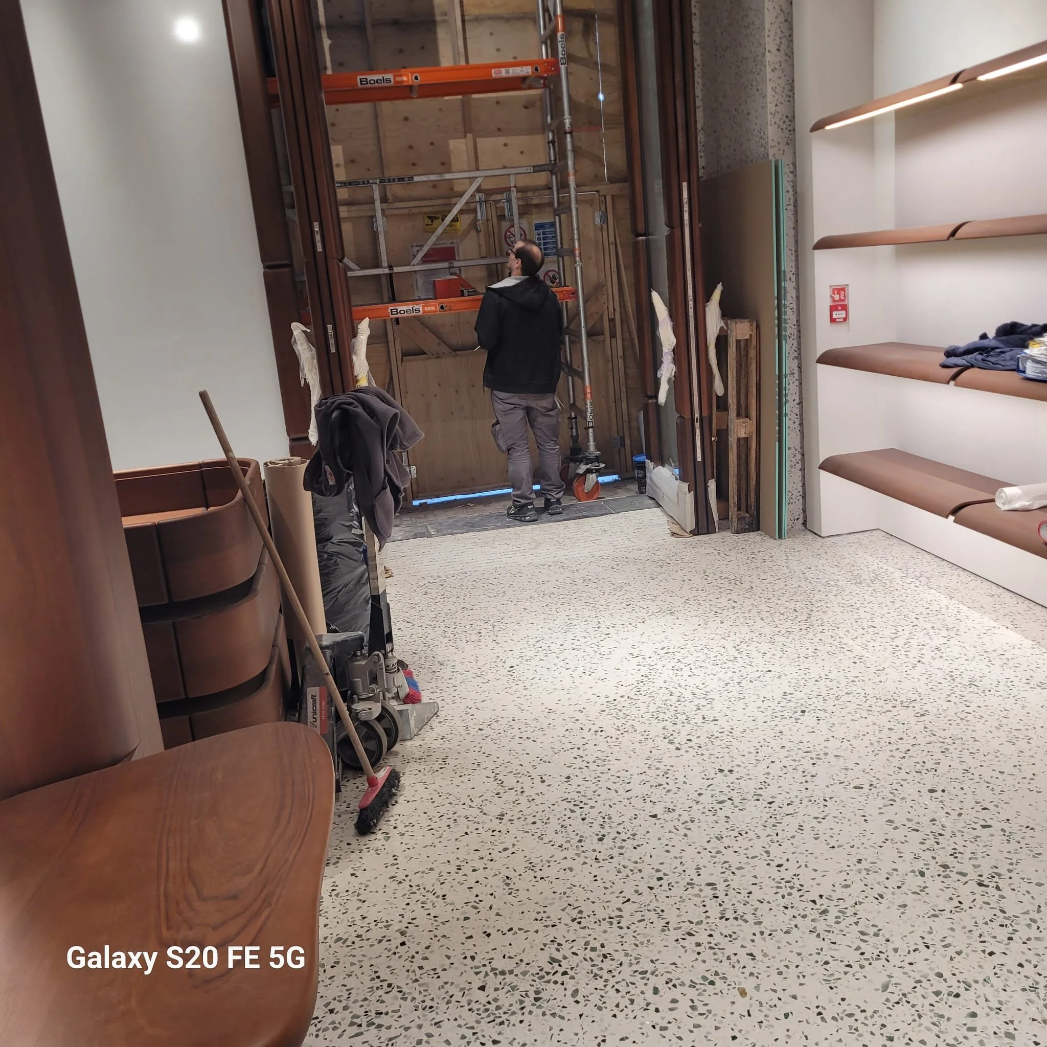 PHOTO-2025-11-06-20-08-18 2.jpg