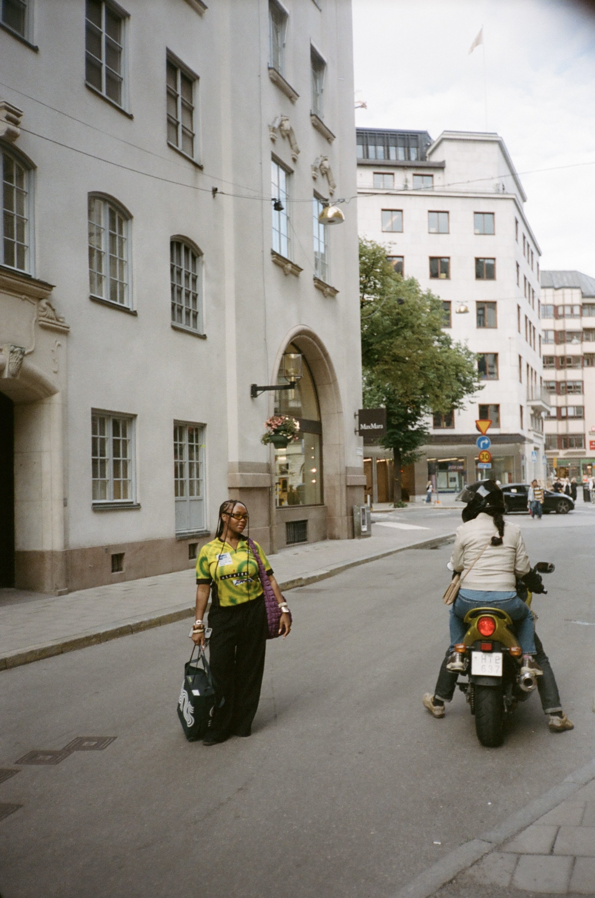 image00014.jpeg