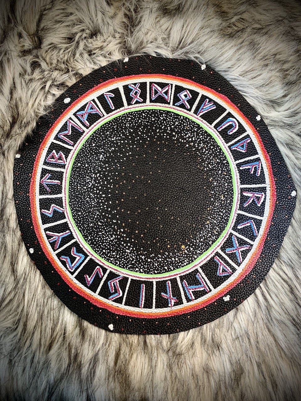 Divination Mat Elder Futhark Rune DME-B2