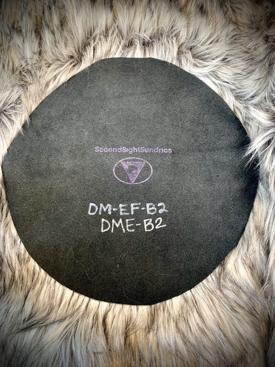 Divination Mat Elder Futhark Rune DME-B2