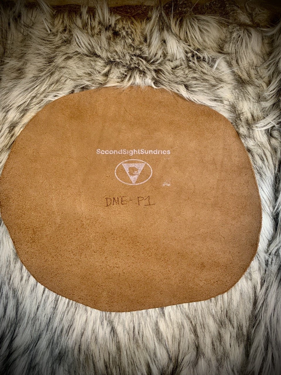Divination Mat Elder Futhark DME-P1