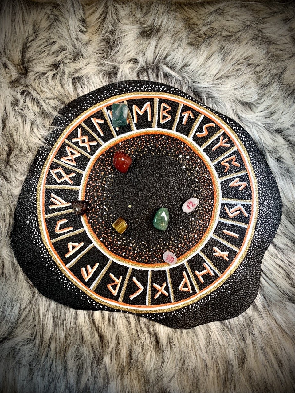Divination Mat Elder Futhark Rune DME-B1