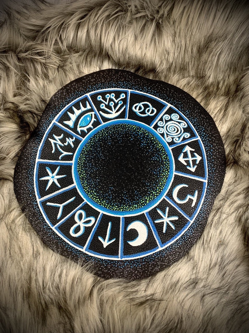 Divination Mat Witch DMW-B1