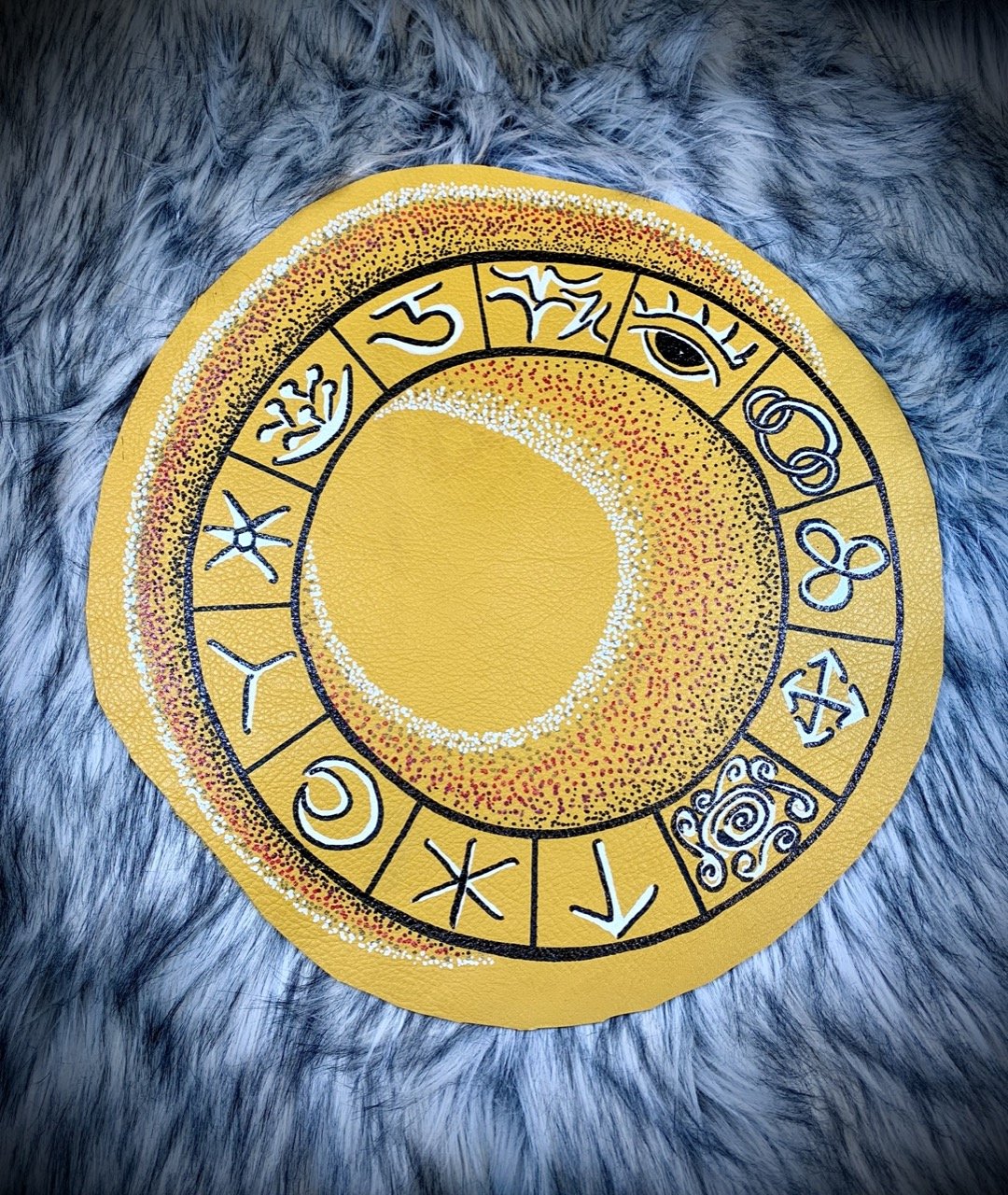 Divination Mat Witch DMW-M1