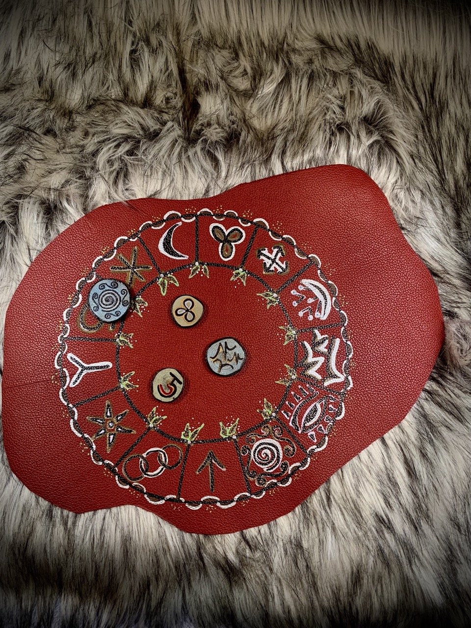 Divination Mat Witch DMW-R1