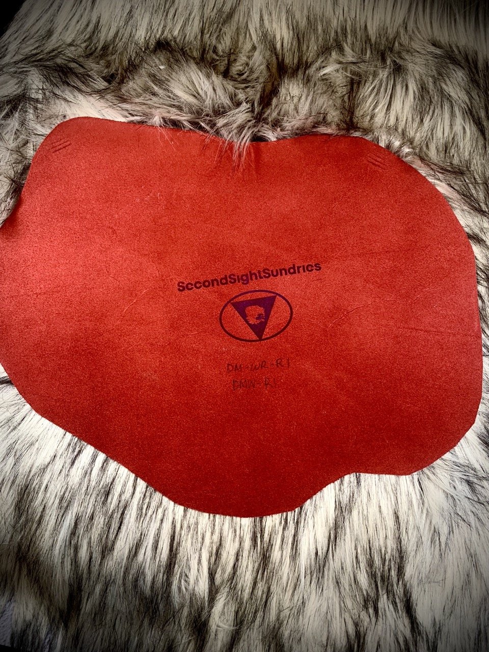 Divination Mat Witch DMW-R1