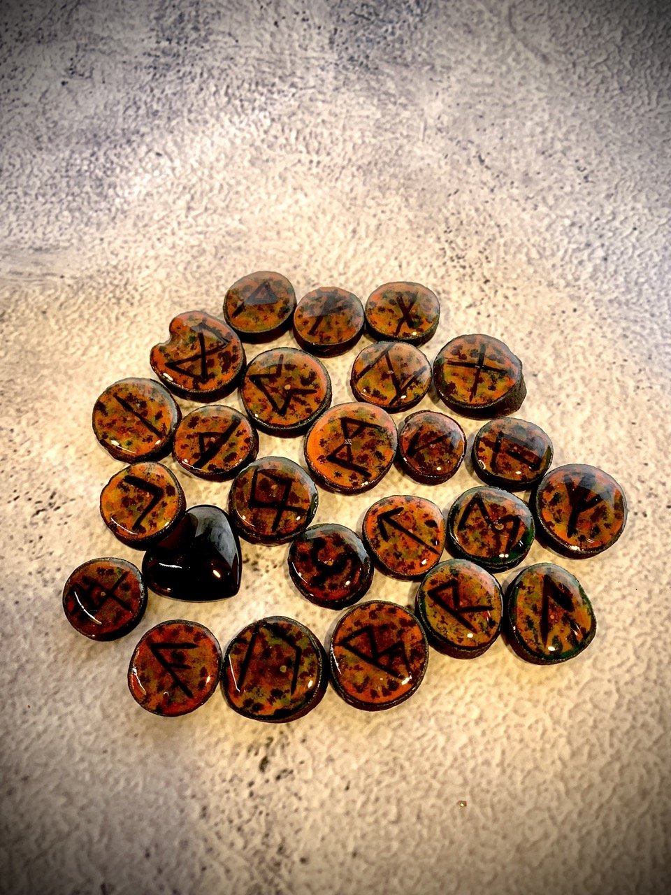 Runes Elder Futhark EF-107