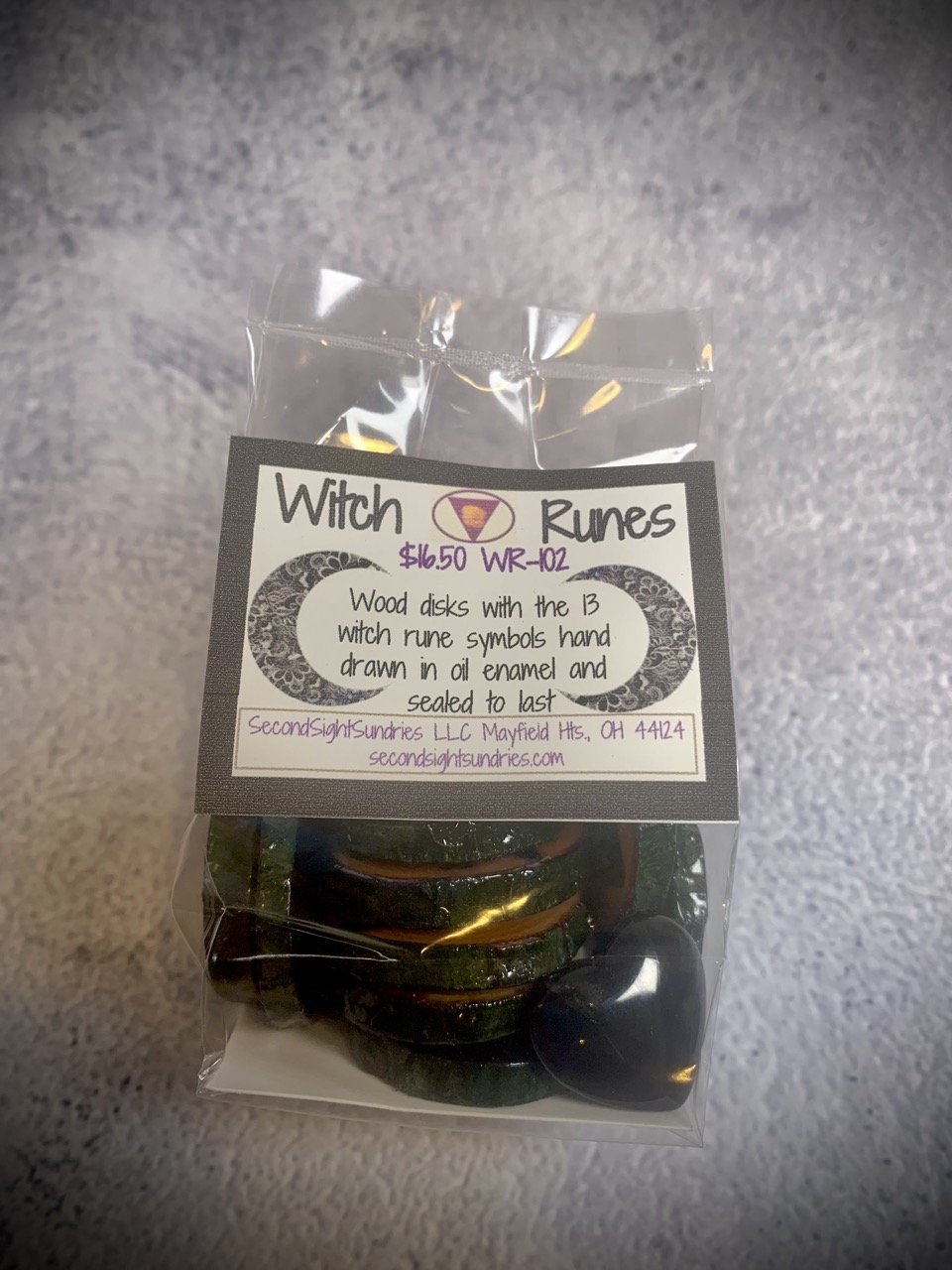 Runes Witch WR-102