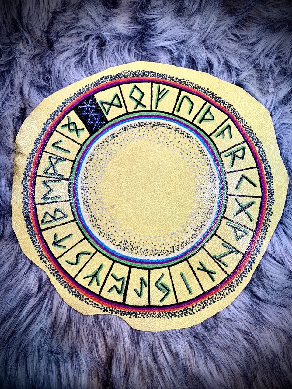 Divination Mat Elder Futhark DME-C2