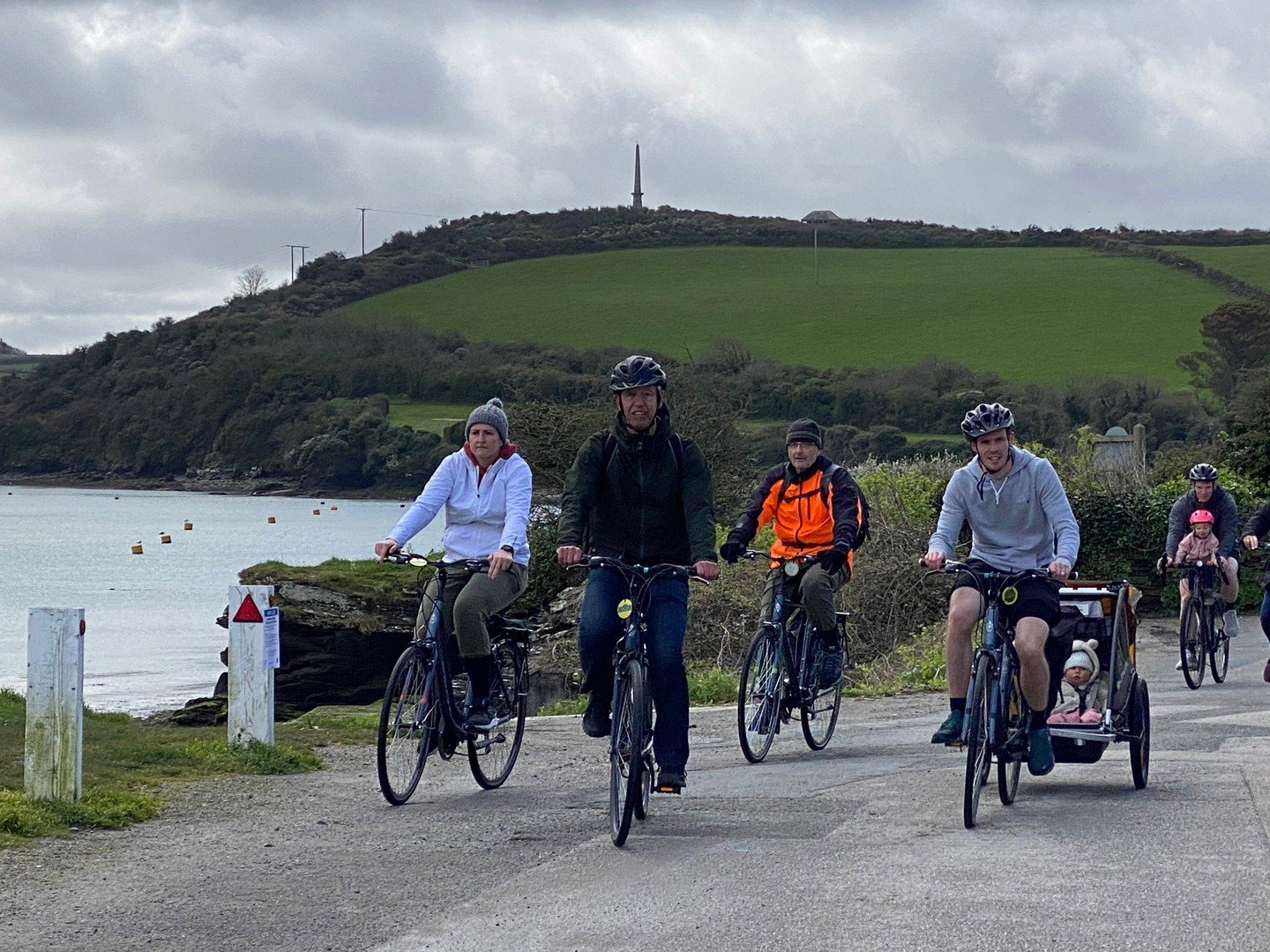 Arriving in Padstow still smiling!  Thanks to this lovely group who enjoyed a cycle to Padstow during half term.  They were well rewarded when they got there and enjoyed the adventure even without sunshine!

#cameltrial #wadebridge #cornwall #padstow