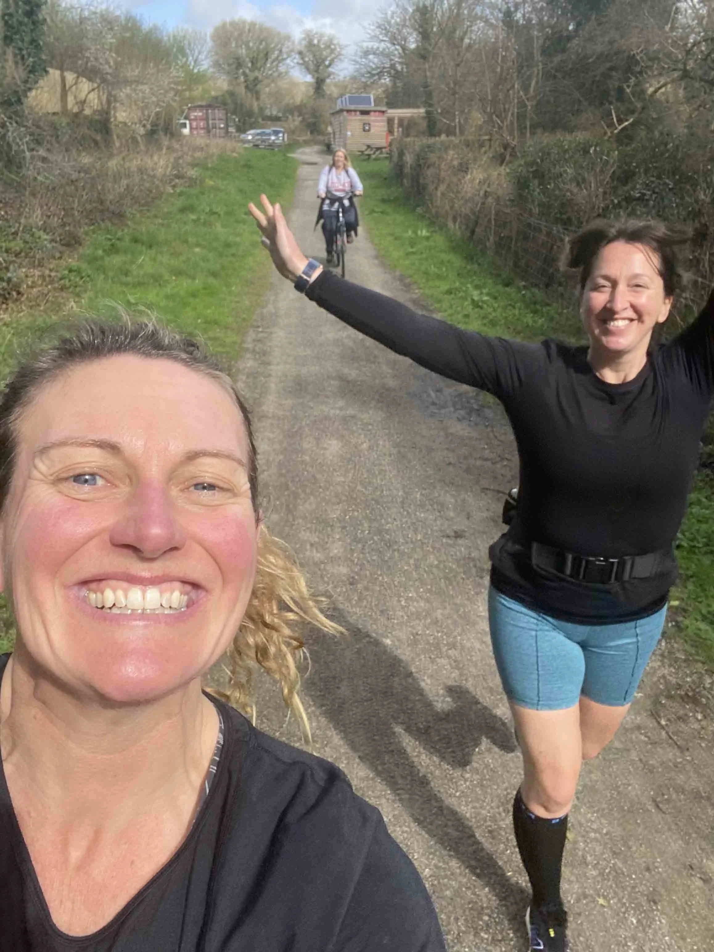 Perfect Marathon Training In Cornwall - with support from firends and family on bikes!