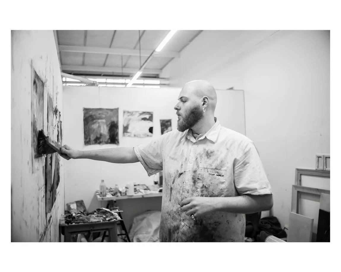 Introducing @jarviswoodman painter featured at @halfofvenus gallery, swipe to see his work. Jarvis Woodman (b. Bristol, 1995). A graduate of MLitt Fine Art Practice Glasgow School of Art 22 and BA Illustration Animation Kingston School of Art 20. Jar