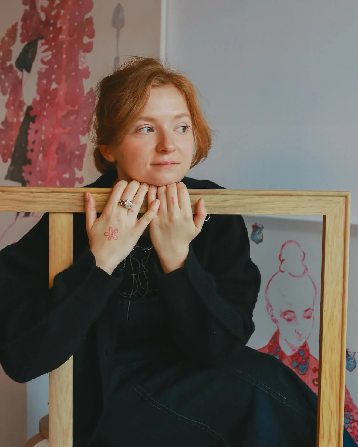 Meet @annasamoylova18 an artist featured on @halfofvenus. Anna Samoylova (b. in 1995), works and lives in London, UK. Anna Samoylova is a London-based multidisciplinary artist working across painting, embroidery, textile and fabric printmaking. Her p